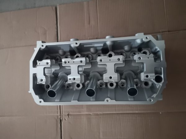6G73 R Engine Parts Cylinder Head MD307677 Used for Galant/Legnum/Diamante 2497cc - Image 2