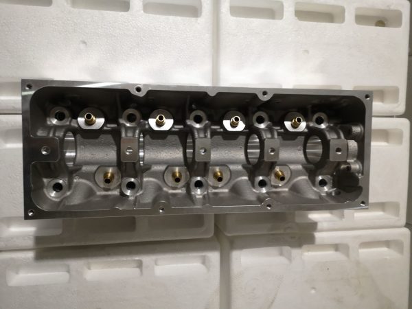 K7M Cylinder Head for RENAULT CLIO 1.6 8V DIKEY CIKIS K7J DIK KANAL MEGANE R19 7701475893 7701472681 Culata Cabezote - Image 3