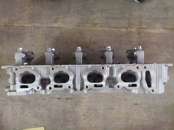 Cylinder head AMC910520 G612-10-100B G601-10-100B For Mazda B2600 R6 Engine - Image 5