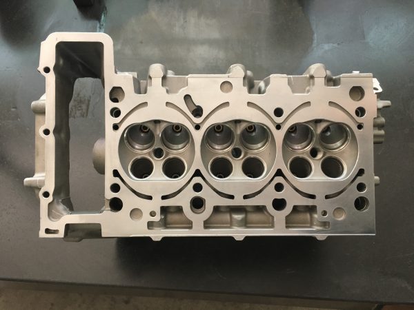 06E103404M Auto Parts Engine Cylinder Head For AUDI A6 Q7 A7 S4 3.0T - Image 4