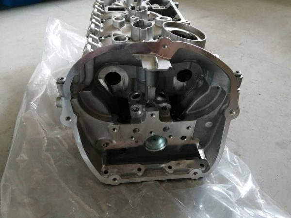 EA888 06H103373K engine cylinder head engine FOR VW 1.8T - Image 6