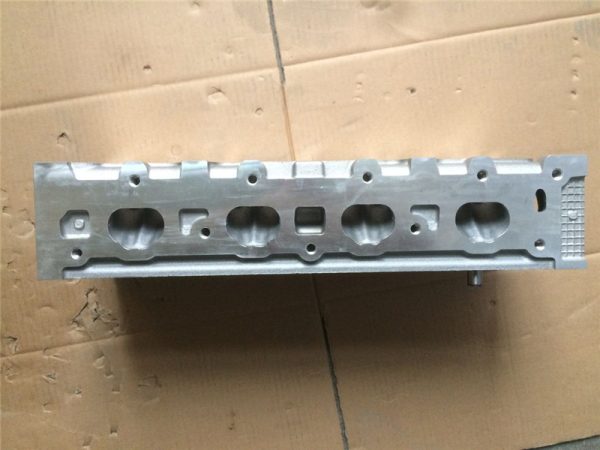 Cylinder Head Auto Engine Part 71739156 7958558 188A5 FAIT 1.2 - Image 6